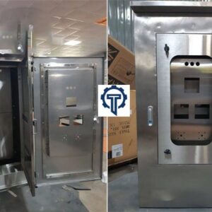 Tủ điện ngoài trời vỏ tủ 2 lớp cánh inox